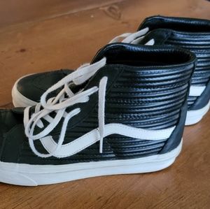 BLACK LEATHER VANS HIGHTOPS MEN'S US8.5